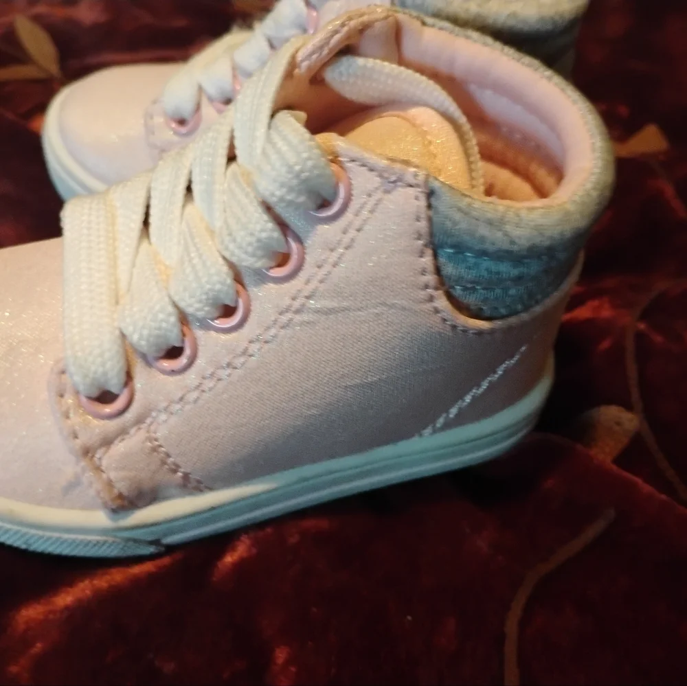 Simple Joys by Carter’s Baby Girl Pink Shimmer High-Top Sneakers - Size 4M